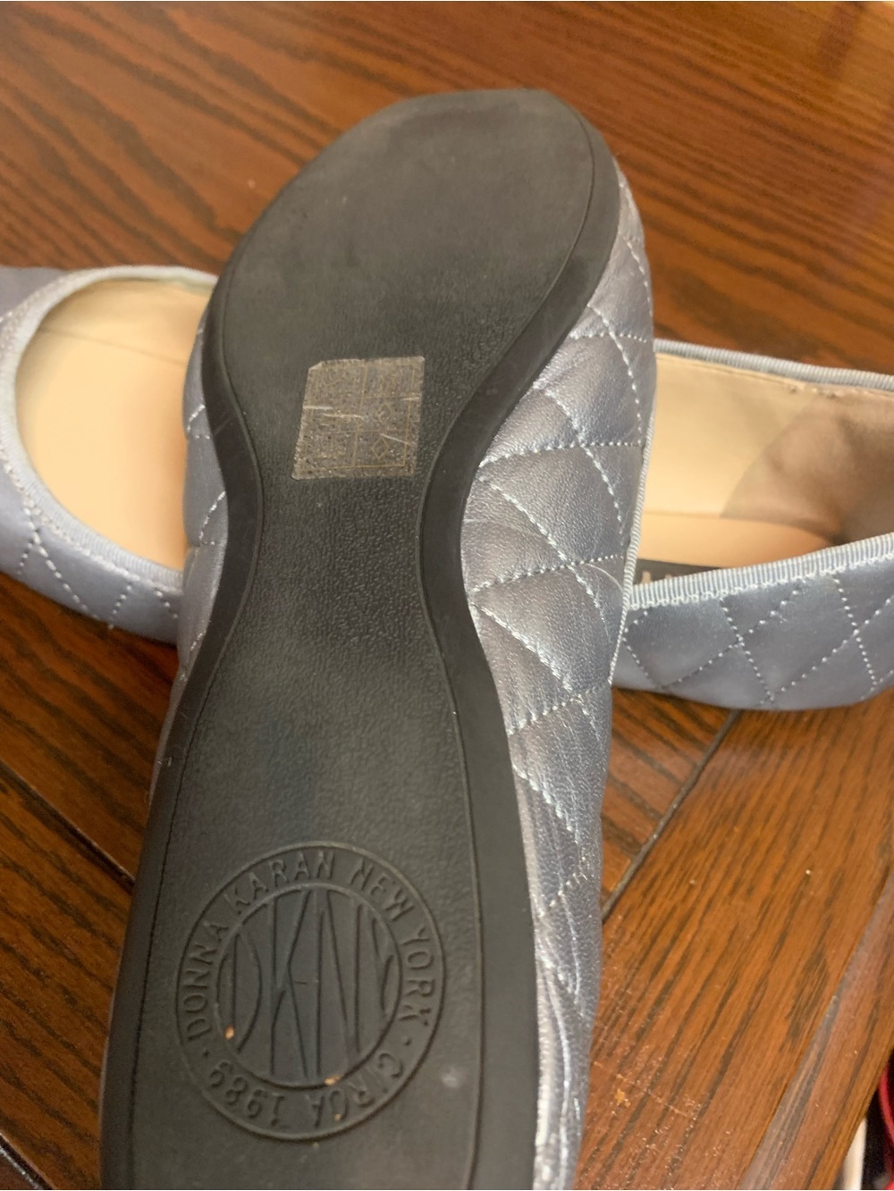 DKNY Quilted Silver-Gray Ballet Flats - Picture 5 of 5